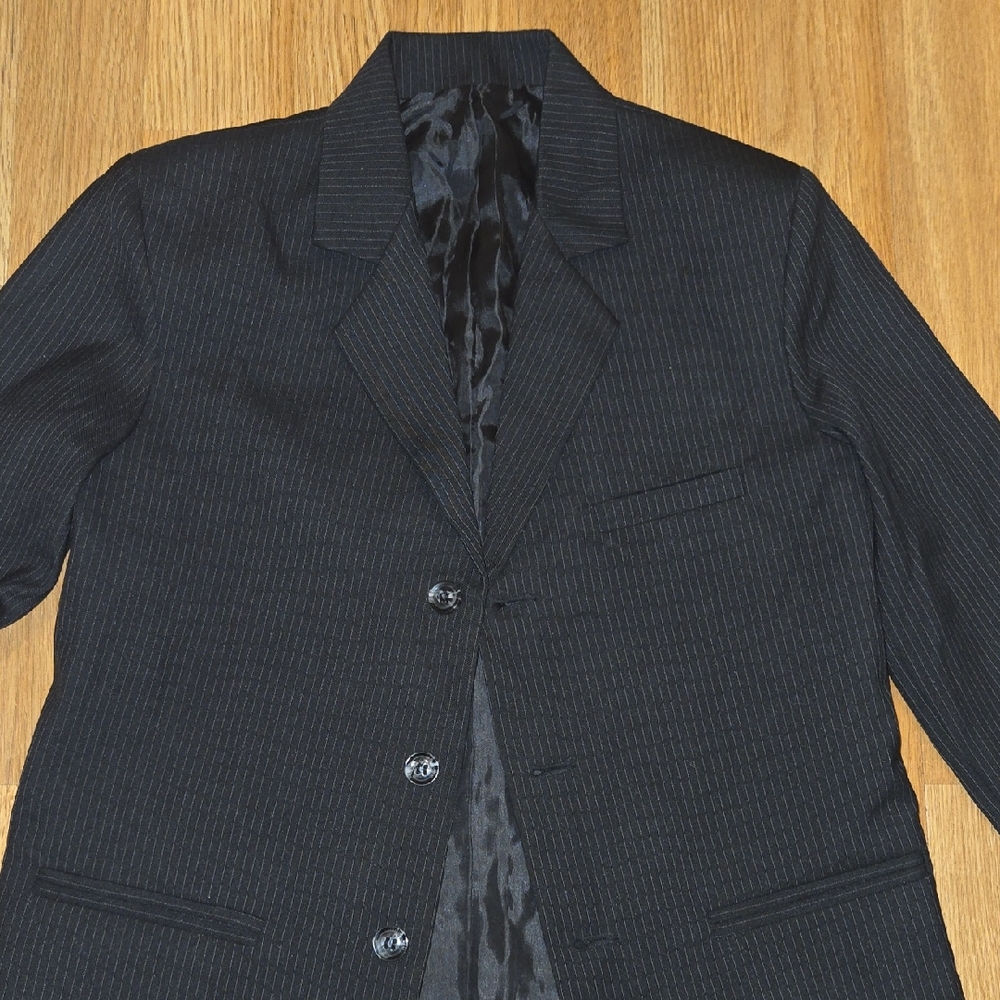 Elegant Charcoal Pinstripe Men's Blazer